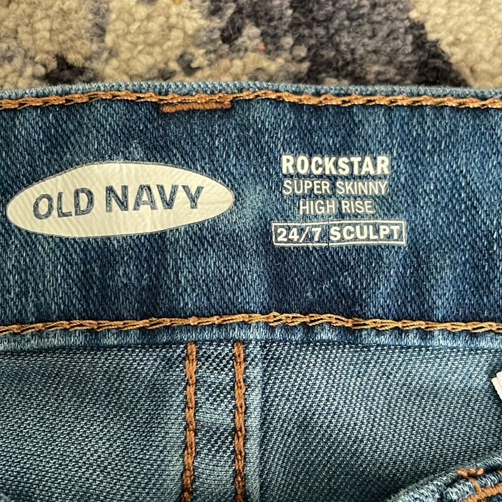 OLD NAVY ROCK STAR JEAN - Picture 3 of 5